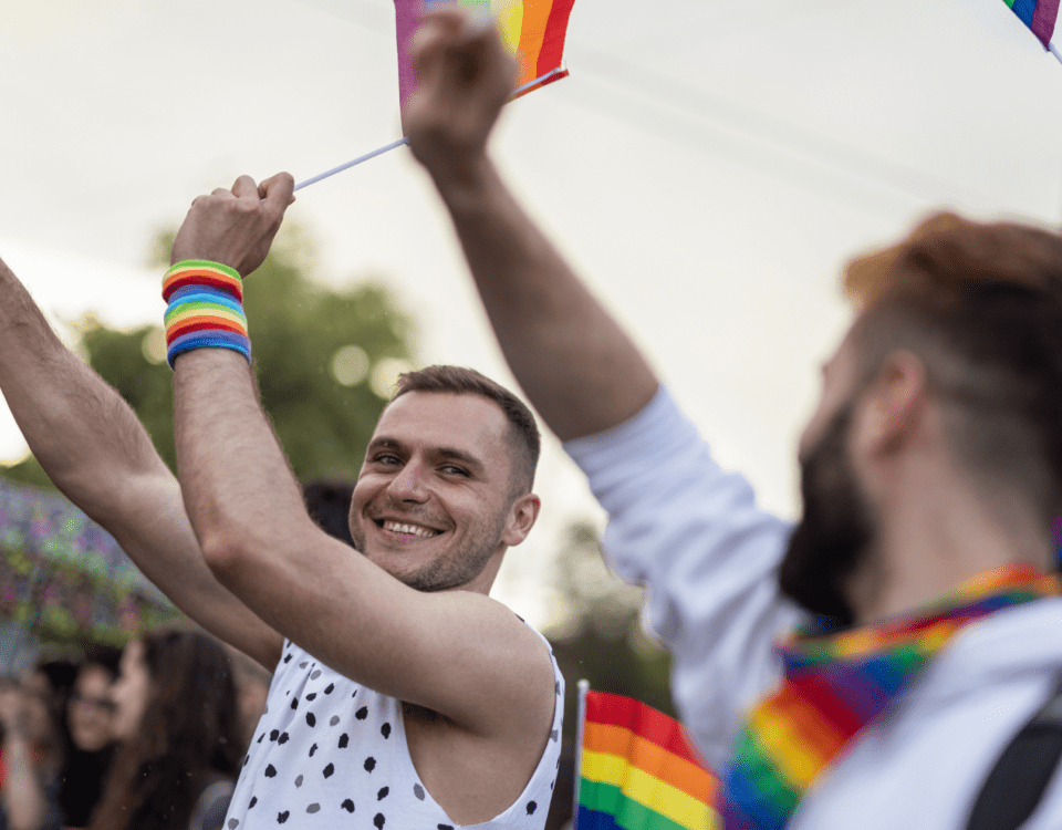 Jak firmy mogą wspierać osoby LGBTQIAP+?